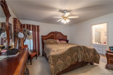 Introducing this cozy 2-bedroom, 2-bathroom home located in the on Twisted Oaks Golf Club in Florida - for sale on GolfHomes.com, golf home, golf lot