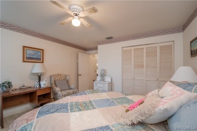 Introducing this cozy 2-bedroom, 2-bathroom home located in the on Twisted Oaks Golf Club in Florida - for sale on GolfHomes.com, golf home, golf lot