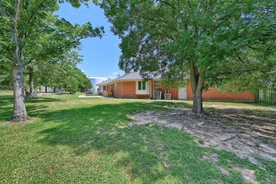 1246 Kiowa Drive West is just what you've been waiting for! on Lake Kiowa Golf Course in Texas - for sale on GolfHomes.com, golf home, golf lot