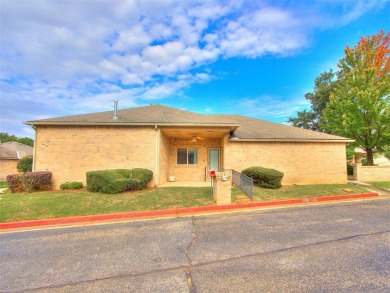 Seller's offering $5,000.00 toward buyer's closing costs!
 on KickingBird Golf Course in Oklahoma - for sale on GolfHomes.com, golf home, golf lot