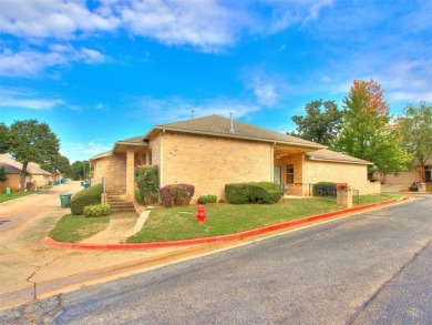 Seller's offering $5,000.00 toward buyer's closing costs!
 on KickingBird Golf Course in Oklahoma - for sale on GolfHomes.com, golf home, golf lot