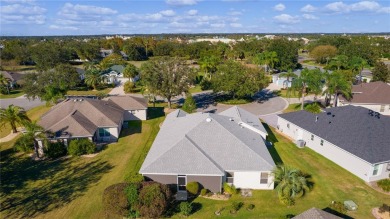 Under contract-accepting backup offers. EXPERIENCE THE VILLAGES on The Links of Spruce Creek in Florida - for sale on GolfHomes.com, golf home, golf lot