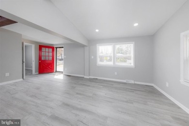 Don't miss out on this totally remodeled three bedroom/one bath on Pine Valley Golf Club in New Jersey - for sale on GolfHomes.com, golf home, golf lot