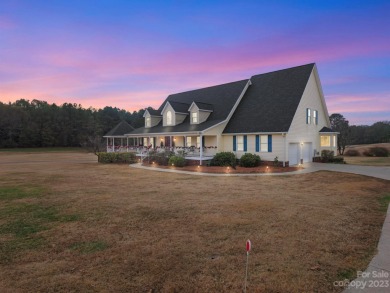 Located on the golf course in Riverbend, conveniently located on River Bend YMCA Golf Course in North Carolina - for sale on GolfHomes.com, golf home, golf lot
