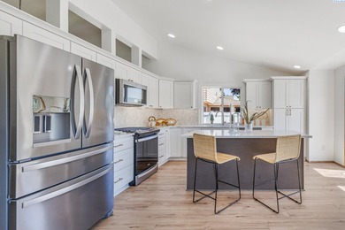 MLS# 289701 Welcome to a golf course retreat--an elegant on Horn Rapids Golf Club in Washington - for sale on GolfHomes.com, golf home, golf lot