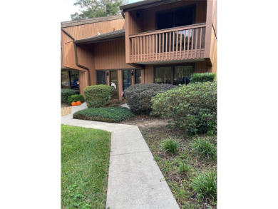 This 2 story Golf View Villa's condo is maintenance free and on Rainbow Springs Golf and Country Club in Florida - for sale on GolfHomes.com, golf home, golf lot