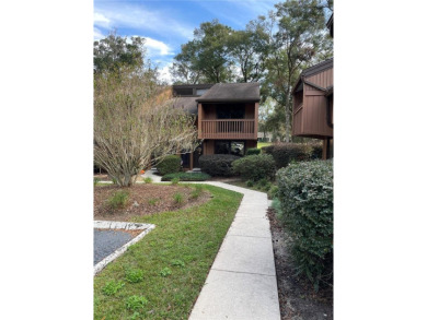 This 2 story Golf View Villa's condo is maintenance free and on Rainbow Springs Golf and Country Club in Florida - for sale on GolfHomes.com, golf home, golf lot