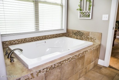 BEAUTIFUL CENTRALLY LOCATED HOME with MANY VALUE ADDED on Druid Hills Golf Club in Tennessee - for sale on GolfHomes.com, golf home, golf lot