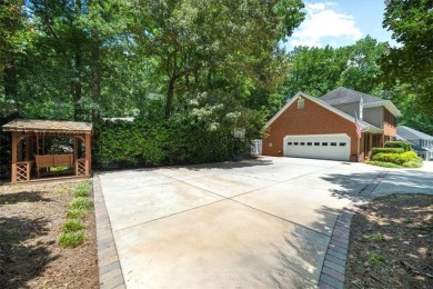 Welcome to this beautifully appointed home located in the highly on Country Club of Roswell in Georgia - for sale on GolfHomes.com, golf home, golf lot