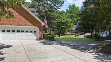 Welcome to this beautifully appointed home located in the highly on Country Club of Roswell in Georgia - for sale on GolfHomes.com, golf home, golf lot