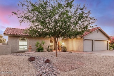 Golf Course Living with Stunning Mountain Views | 3BR + Den | on The Lakes at Ahwatukee in Arizona - for sale on GolfHomes.com, golf home, golf lot