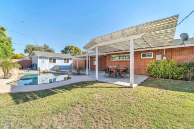 BELOW MARKET PRICE! This stunning 1,801 sf red brick home with a on Palo Verde Golf Course in Arizona - for sale on GolfHomes.com, golf home, golf lot