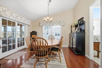 Welcome to this beautifully maintained 3 bedroom, 3 bath home on Ironwood Golf Course in Illinois - for sale on GolfHomes.com, golf home, golf lot