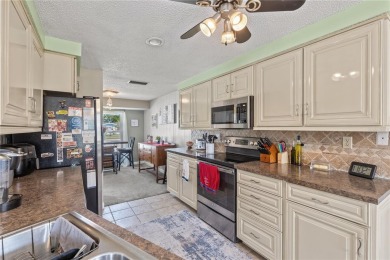 Under contract-accepting backup offers. NEW ROOF COMING SOON! on Venice East Golf Club in Florida - for sale on GolfHomes.com, golf home, golf lot