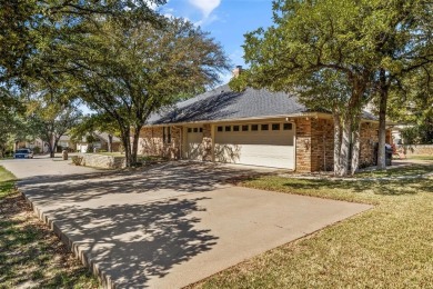 WHEN YOU THINK OF A HOME WITH TRUE CHARATER, THIS IS IT!!!
 on Pecan Plantation Country Club in Texas - for sale on GolfHomes.com, golf home, golf lot