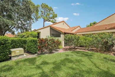 Stylishly Renovated 2-Bedroom, 2-Bath Villa in The Meadows - on The Meadows Golf and Country Club in Florida - for sale on GolfHomes.com, golf home, golf lot