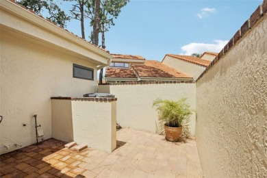 Stylishly Renovated 2-Bedroom, 2-Bath Villa in The Meadows - on The Meadows Golf and Country Club in Florida - for sale on GolfHomes.com, golf home, golf lot