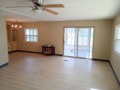 Large two bedroom two bathroom home, located in Rolling Green on Rolling Greens Executive Golf Community in Florida - for sale on GolfHomes.com, golf home, golf lot