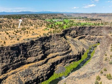 This home is not a drive bye and see this beautiful home on the on Crooked River Ranch Golf Club in Oregon - for sale on GolfHomes.com, golf home, golf lot