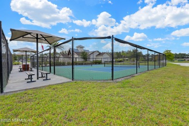 *SELLER IS OFFERING 5K TOWARD BUYER'S CLOSING COSTS/RATE BUY on Slammer and Squire Golf Course in Florida - for sale on GolfHomes.com, golf home, golf lot