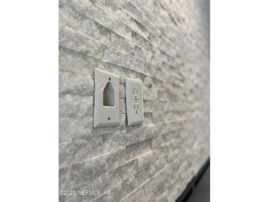 *Eagle Landing Gem - Better Than a Model* Welcome to that on Eagle Landing Golf Club in Florida - for sale on GolfHomes.com, golf home, golf lot