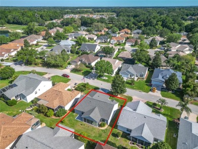 Under contract-accepting backup offers. SIGNIFICANT PRICE on The Links of Spruce Creek in Florida - for sale on GolfHomes.com, golf home, golf lot