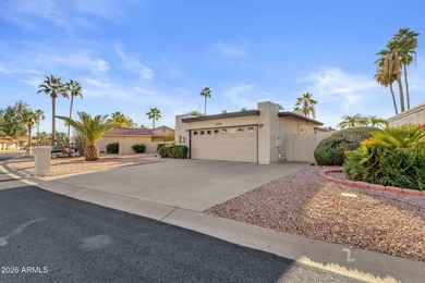 Welcome to this inviting home located in the highly sought-after on Cottonwood Country Club in Arizona - for sale on GolfHomes.com, golf home, golf lot