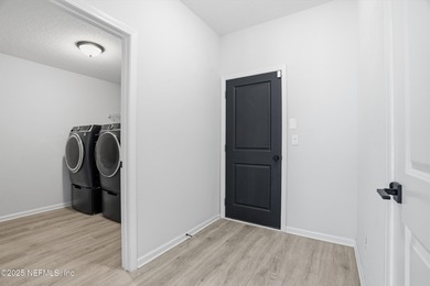 *Eagle Landing Gem - Better Than a Model* Welcome to that on Eagle Landing Golf Club in Florida - for sale on GolfHomes.com, golf home, golf lot