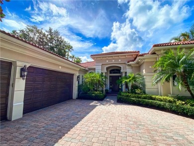 WELCOME TO YOUR PERSONAL CANVAS UNDER THE ENDLESS SUNSHINE OF on Jupiter Country Club in Florida - for sale on GolfHomes.com, golf home, golf lot