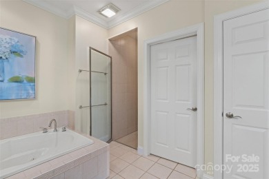 Beautiful 3BD/2BA townhome overlooking the 5th hole at Laurel on Laurel Ridge Country Club in North Carolina - for sale on GolfHomes.com, golf home, golf lot