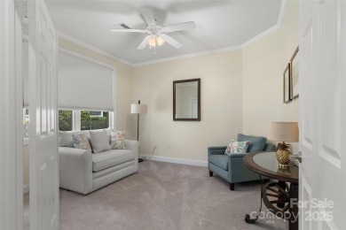 Beautiful 3BD/2BA townhome overlooking the 5th hole at Laurel on Laurel Ridge Country Club in North Carolina - for sale on GolfHomes.com, golf home, golf lot