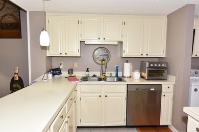 Experience the casual lifestyle of golf course living in this on Indian Hills Country Club in Arkansas - for sale on GolfHomes.com, golf home, golf lot