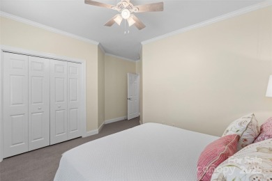 Beautiful 3BD/2BA townhome overlooking the 5th hole at Laurel on Laurel Ridge Country Club in North Carolina - for sale on GolfHomes.com, golf home, golf lot