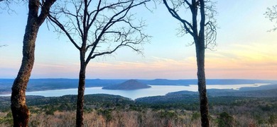 Experience the casual lifestyle of golf course living in this on Indian Hills Country Club in Arkansas - for sale on GolfHomes.com, golf home, golf lot