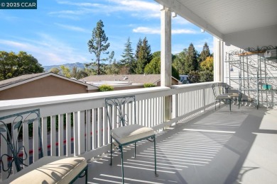 Welcome to this lovely 2 bedroom/ 1 bathroom Sonoma Model on Rossmoor Golf Course in California - for sale on GolfHomes.com, golf home, golf lot