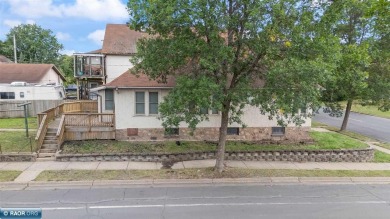 This charming 2-bedroom, 1-bath home is all about easy living on Hibbing Municipal Golf Course in Minnesota - for sale on GolfHomes.com, golf home, golf lot