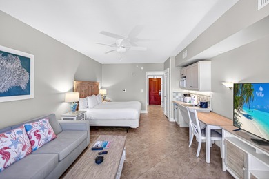 Discover this charming 3rd-floor studio in the heart of the on Sandestin Golf and Beach Resort - Raven in Florida - for sale on GolfHomes.com, golf home, golf lot