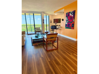 Stunning Penthouse with Garden Views!
This fabulous penthouse on Inverrary Country Club in Florida - for sale on GolfHomes.com, golf home, golf lot