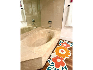 Stunning Penthouse with Garden Views!
This fabulous penthouse on Inverrary Country Club in Florida - for sale on GolfHomes.com, golf home, golf lot