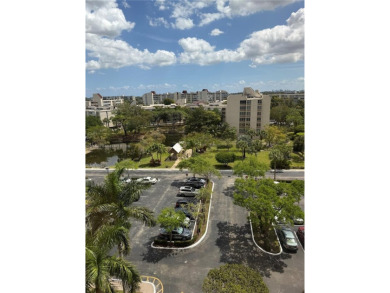 Stunning Penthouse with Garden Views!
This fabulous penthouse on Inverrary Country Club in Florida - for sale on GolfHomes.com, golf home, golf lot