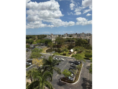 Stunning Penthouse with Garden Views!
This fabulous penthouse on Inverrary Country Club in Florida - for sale on GolfHomes.com, golf home, golf lot