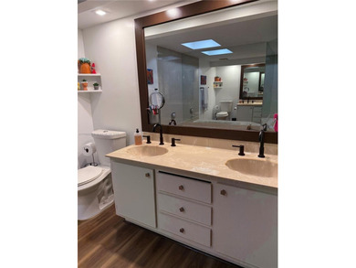 Stunning Penthouse with Garden Views!
This fabulous penthouse on Inverrary Country Club in Florida - for sale on GolfHomes.com, golf home, golf lot