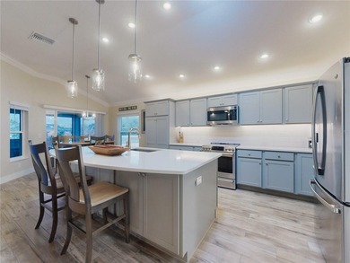 This exceptional 3 bedroom, 2 bath IRIS Designer located in the on Pennbrooke Fairways in Florida - for sale on GolfHomes.com, golf home, golf lot