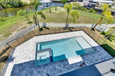 6522 Simone Shores Circle | The Voyager Floorplan
7 Beds | 4.5 on Apollo Beach Golf and Sea Club in Florida - for sale on GolfHomes.com, golf home, golf lot