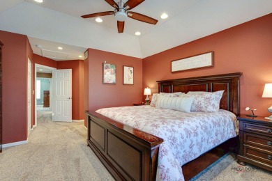 Beautiful 3+ Bedroom Townhome with over 3000 sq ft of finished on RedTail Golf Club in Illinois - for sale on GolfHomes.com, golf home, golf lot