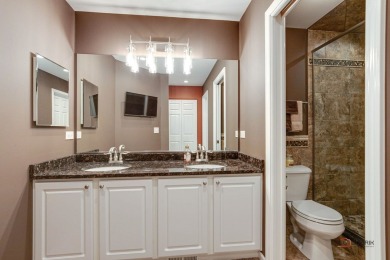 Beautiful 3+ Bedroom Townhome with over 3000 sq ft of finished on RedTail Golf Club in Illinois - for sale on GolfHomes.com, golf home, golf lot