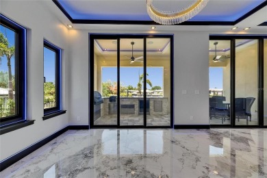 6522 Simone Shores Circle | The Voyager Floorplan
7 Beds | 4.5 on Apollo Beach Golf and Sea Club in Florida - for sale on GolfHomes.com, golf home, golf lot