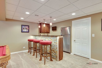 Beautiful 3+ Bedroom Townhome with over 3000 sq ft of finished on RedTail Golf Club in Illinois - for sale on GolfHomes.com, golf home, golf lot