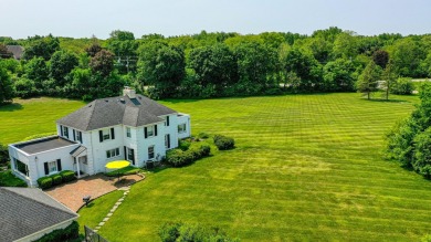 ATTENTION BUILDERS, DEVELOPERS, AND LARGE ESTATE SEEKERS! THIS on Inverness Golf Club in Illinois - for sale on GolfHomes.com, golf home, golf lot