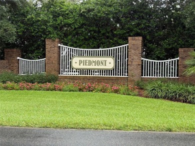 BOND PAID, NO HOMES BEHIND and MOVE-IN READY! Discover this on The Links of Spruce Creek in Florida - for sale on GolfHomes.com, golf home, golf lot